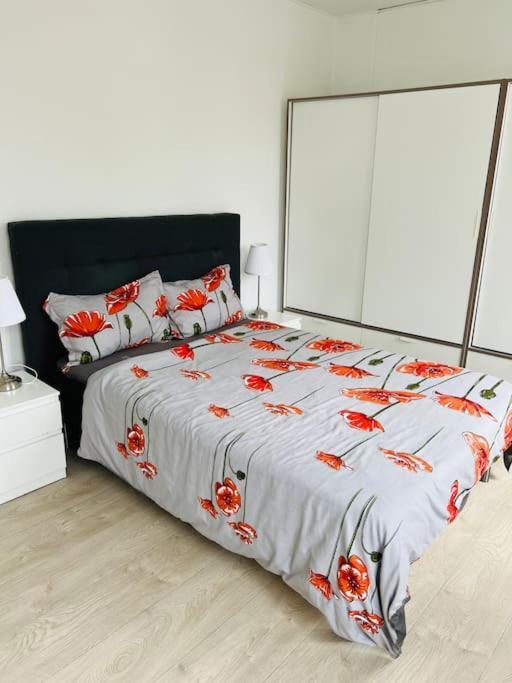 Lovely 1-Bedroom Condo In Aarhus C Esterno foto